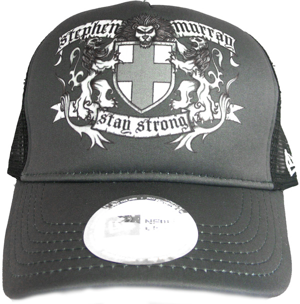 Stay Strong New Era Trucker Sapka